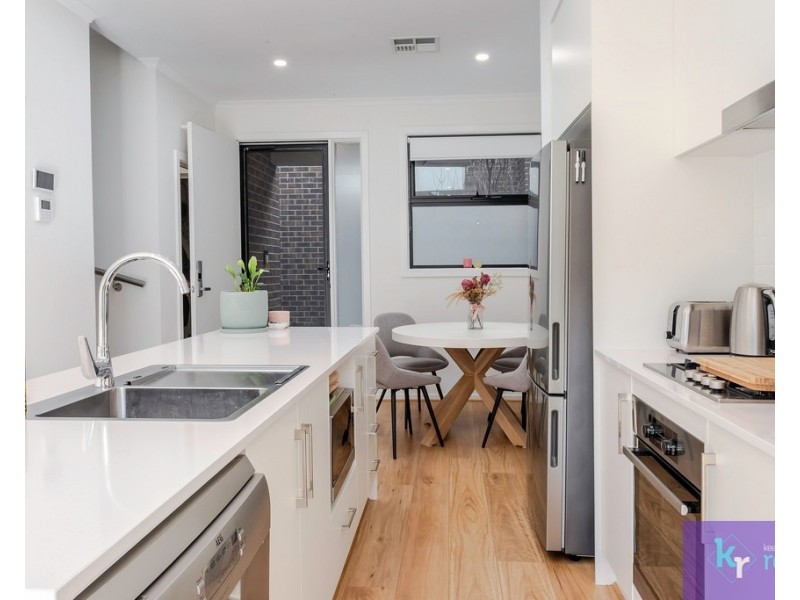 7/24 Arnold Close, Findon SA 5023