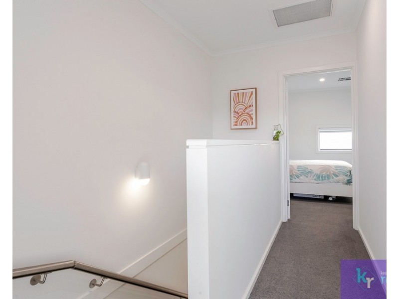 7/24 Arnold Close, Findon SA 5023