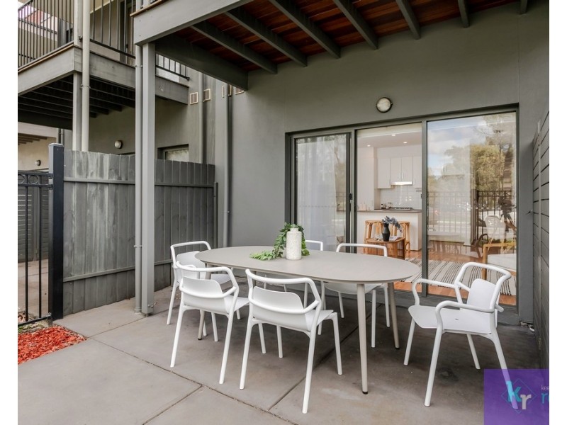 27/8 Fourth Avenue, Mawson Lakes SA 5095