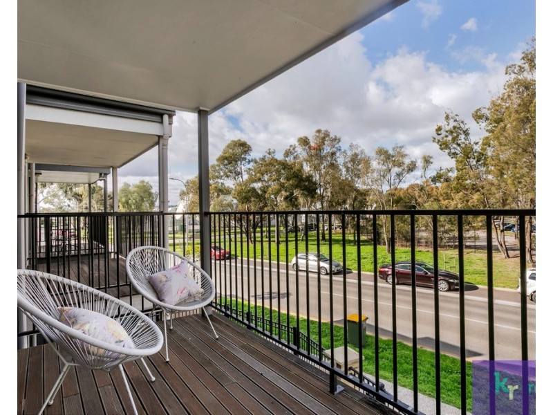 27/8 Fourth Avenue, Mawson Lakes SA 5095