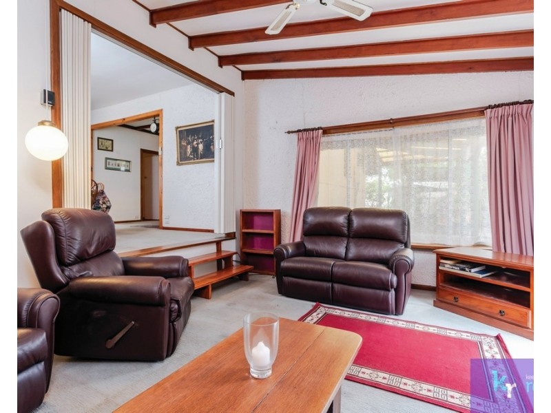 8 Carlow Street, Sturt SA 5047