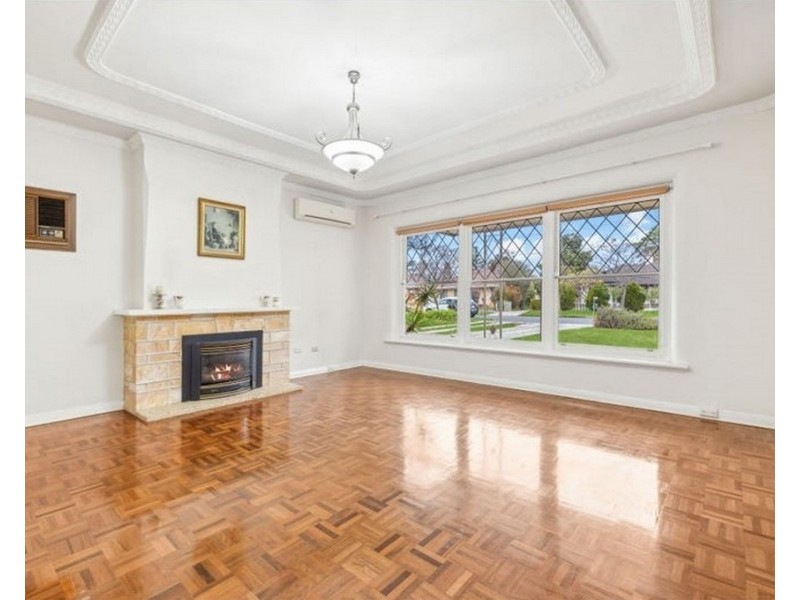 137 Caulfield Avenue, Clarence Gardens SA 5039