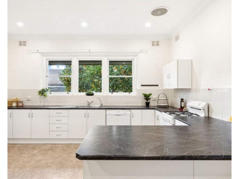 137 Caulfield Avenue, Clarence Gardens SA 5039