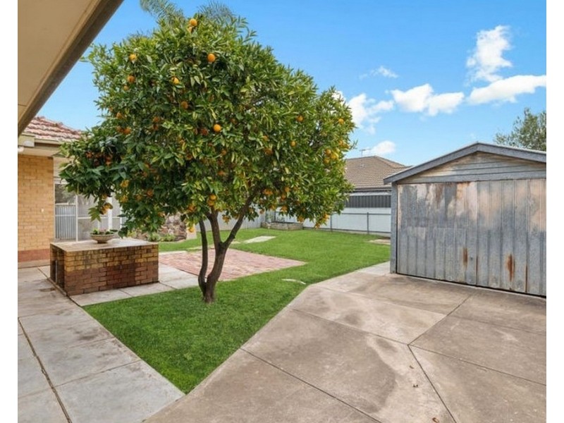 137 Caulfield Avenue, Clarence Gardens SA 5039