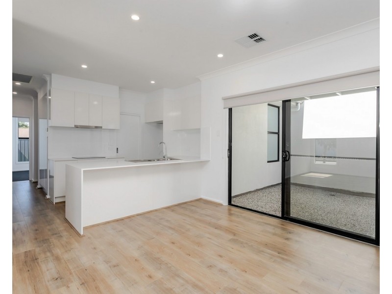 31b Stirling Crescent, Aldinga Beach SA 5173