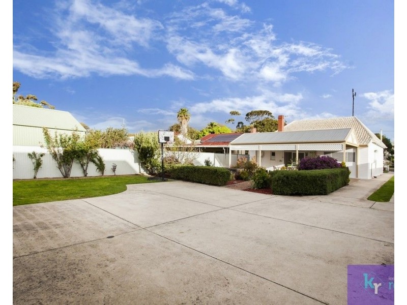 12 Emerson Road, Black Forest SA 5035