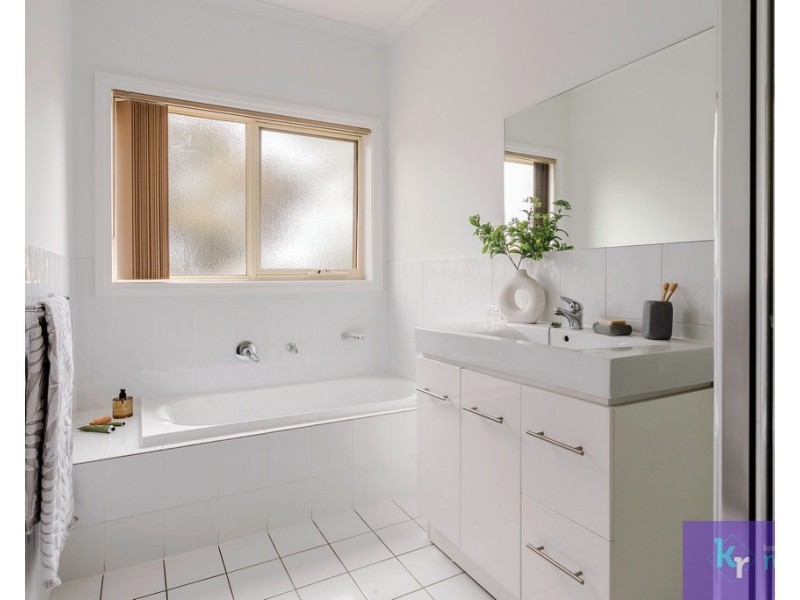 72 Scenic Way, Hackham SA 5163