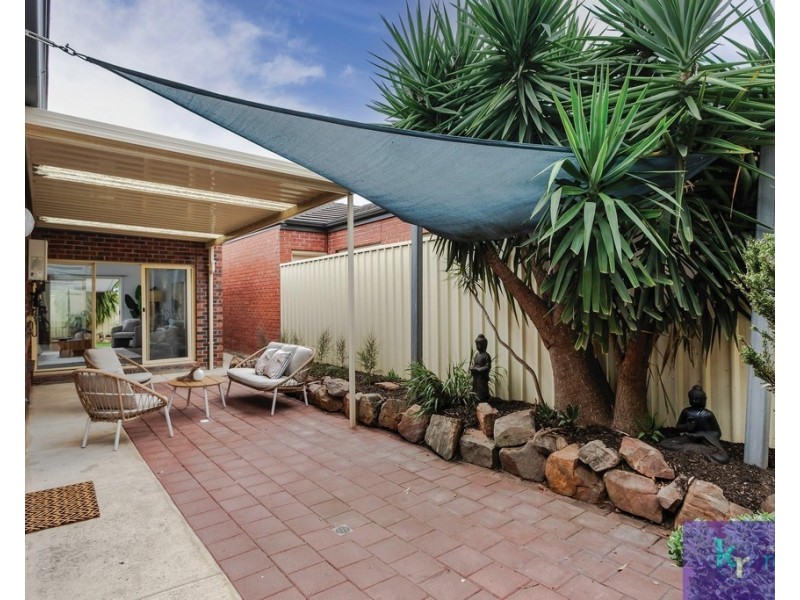 72 Scenic Way, Hackham SA 5163