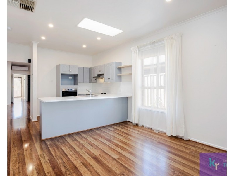 8 Kenmay Avenue, Mitchell Park SA 5043