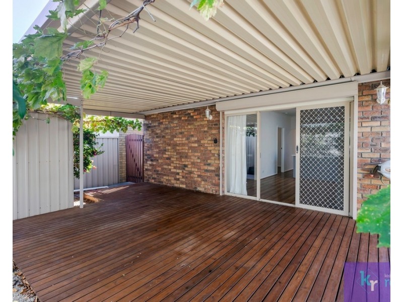 8 Kenmay Avenue, Mitchell Park SA 5043