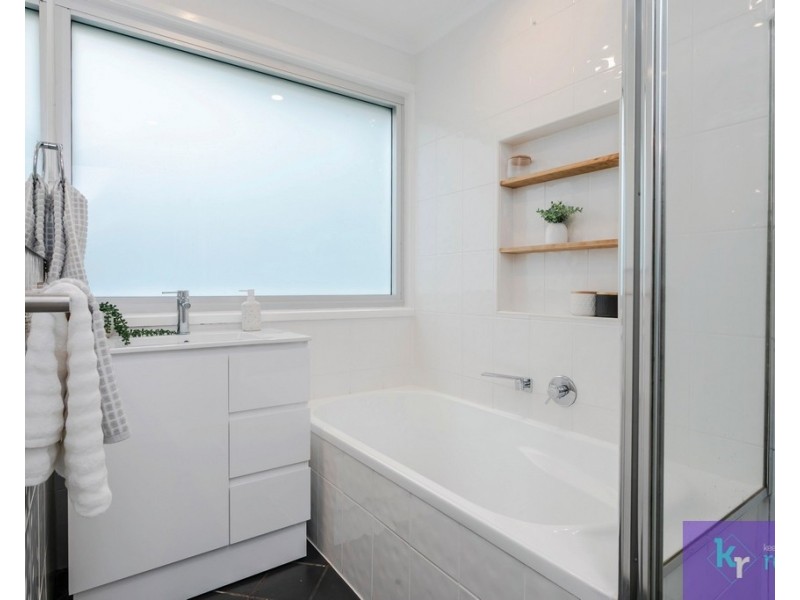 37 Ashton Rise, Huntfield Heights SA 5163