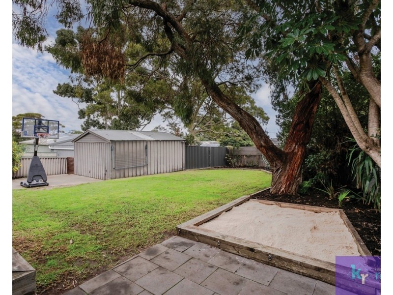 37 Ashton Rise, Huntfield Heights SA 5163
