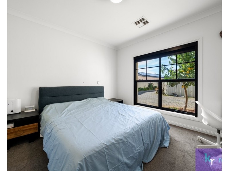 4/2 Hawkins Avenue, Flinders Park SA 5025