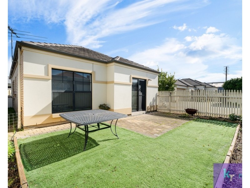4/2 Hawkins Avenue, Flinders Park SA 5025