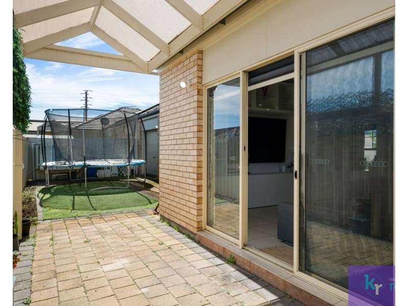 4/2 Hawkins Avenue, Flinders Park SA 5025