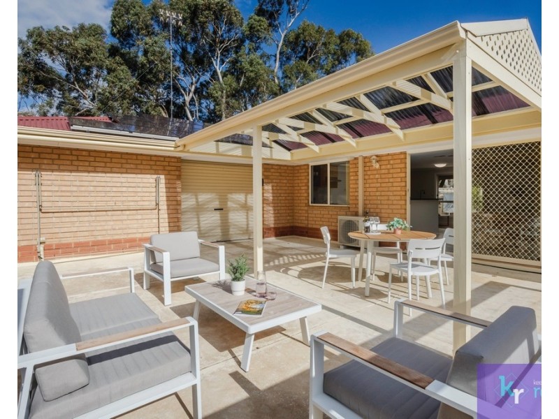 2 Coromandel Drive, Mccracken SA 5211