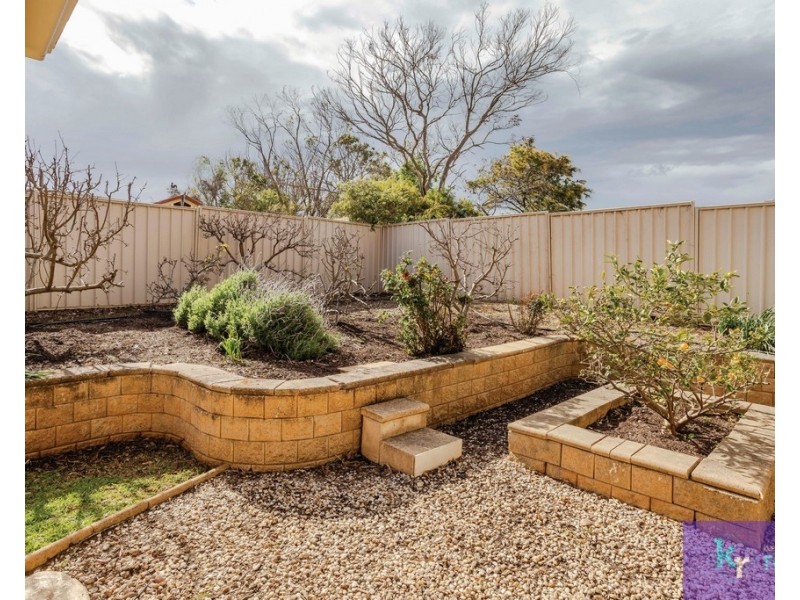2 Coromandel Drive, Mccracken SA 5211
