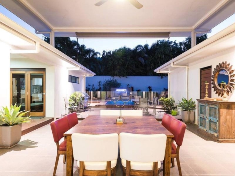 /33 Iridescent Drive, Trinity Park QLD 4879