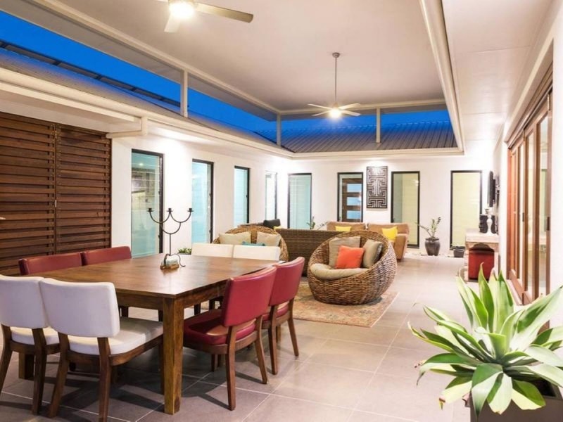 /33 Iridescent Drive, Trinity Park QLD 4879