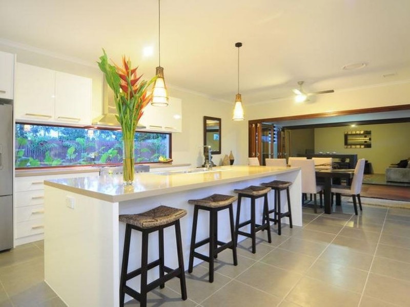 /33 Iridescent Drive, Trinity Park QLD 4879