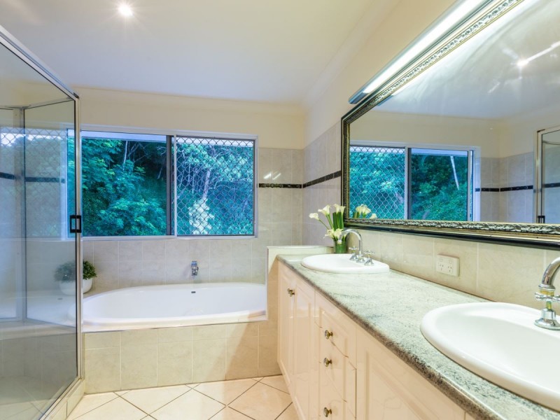 /140 Sydney Street, Bayview Heights QLD 4868