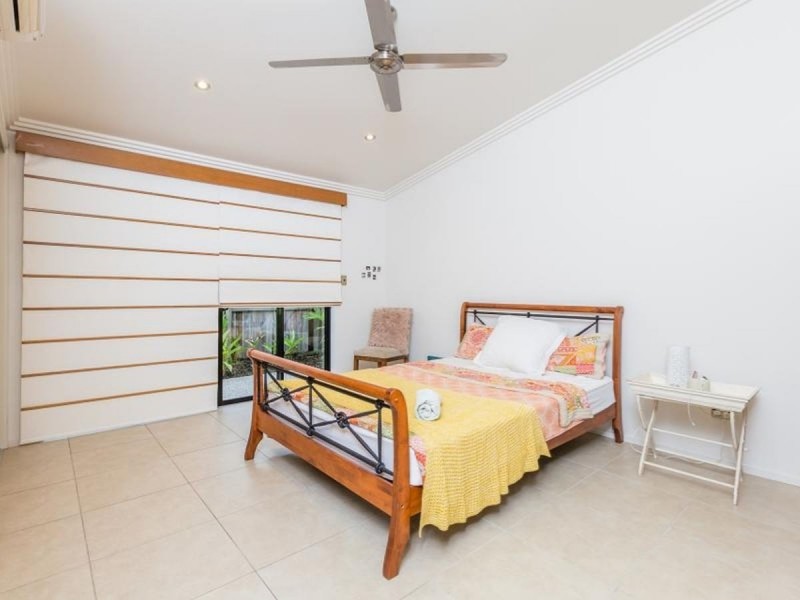 /7 Icefire Quay, Trinity Park QLD 4879
