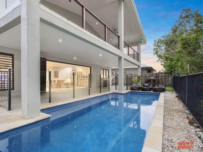 /7 Icefire Quay, Trinity Park QLD 4879