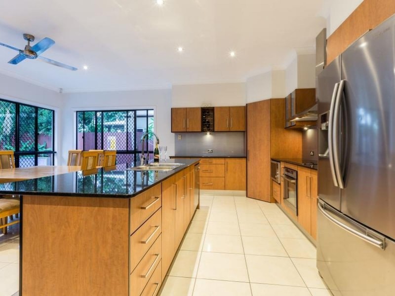 /54 Harbour Drive, Trinity Park QLD 4879