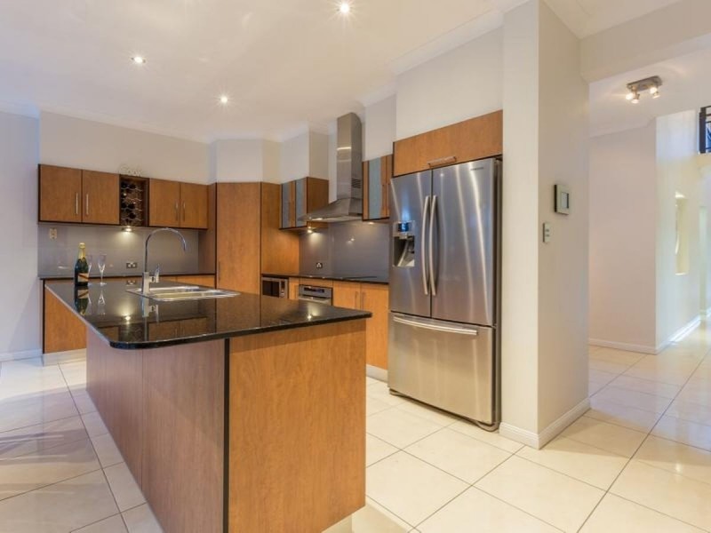 /54 Harbour Drive, Trinity Park QLD 4879