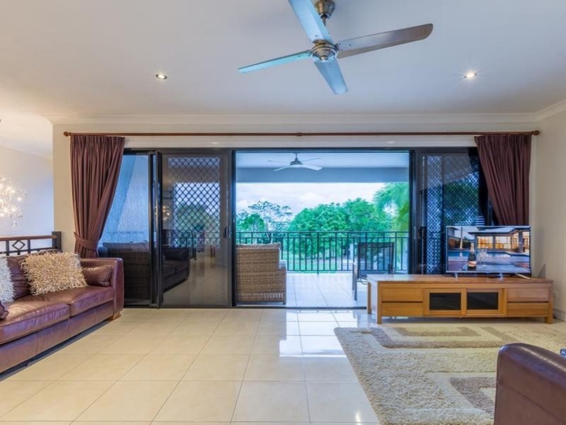 /54 Harbour Drive, Trinity Park QLD 4879