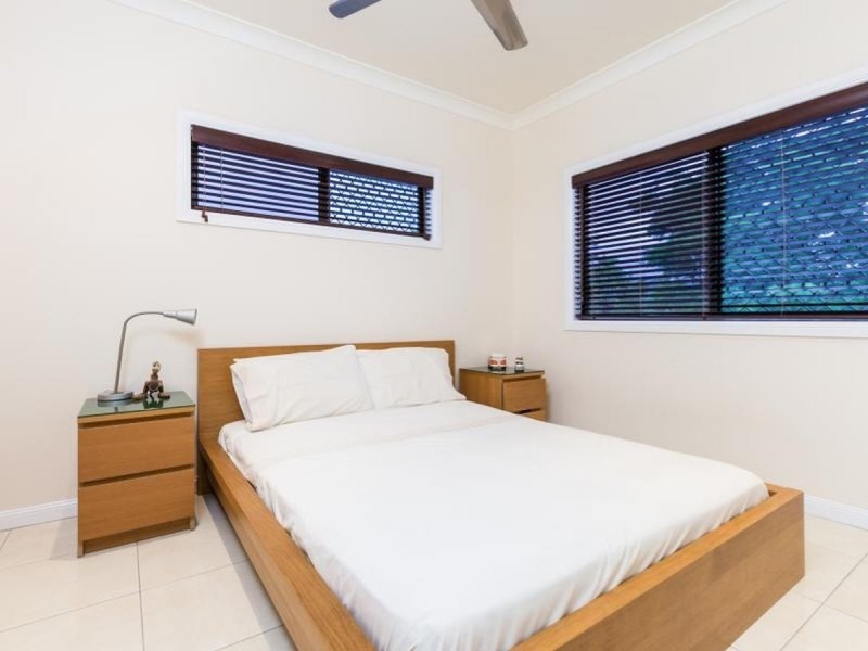/54 Harbour Drive, Trinity Park QLD 4879