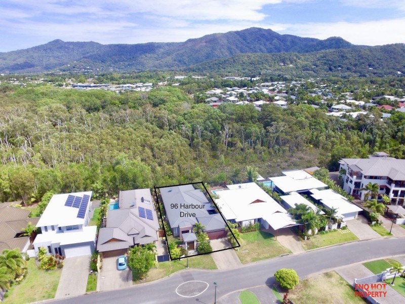 /96 Harbour Drive, Trinity Park QLD 4879