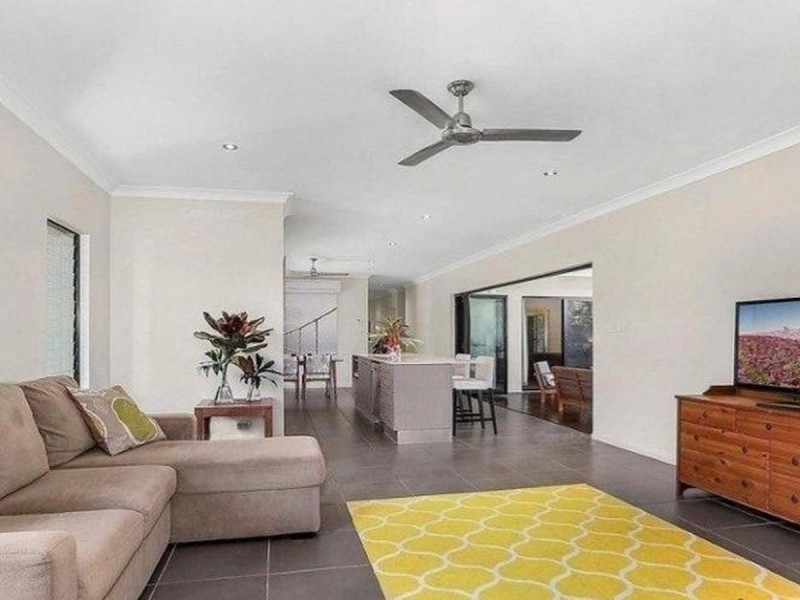 /96 Harbour Drive, Trinity Park QLD 4879