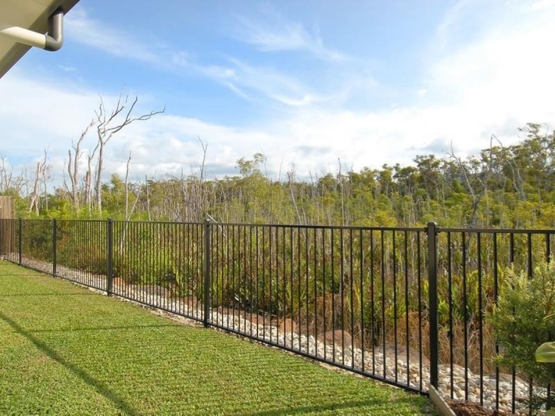 /96 Harbour Drive, Trinity Park QLD 4879