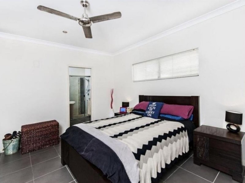 /96 Harbour Drive, Trinity Park QLD 4879