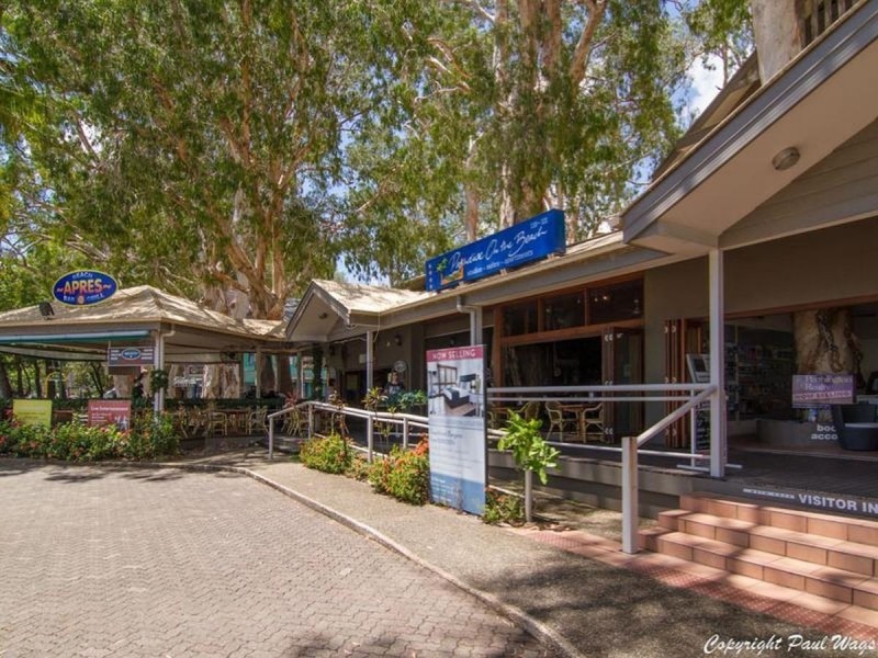 /8 Seclusion Drive, Palm Cove QLD 4879