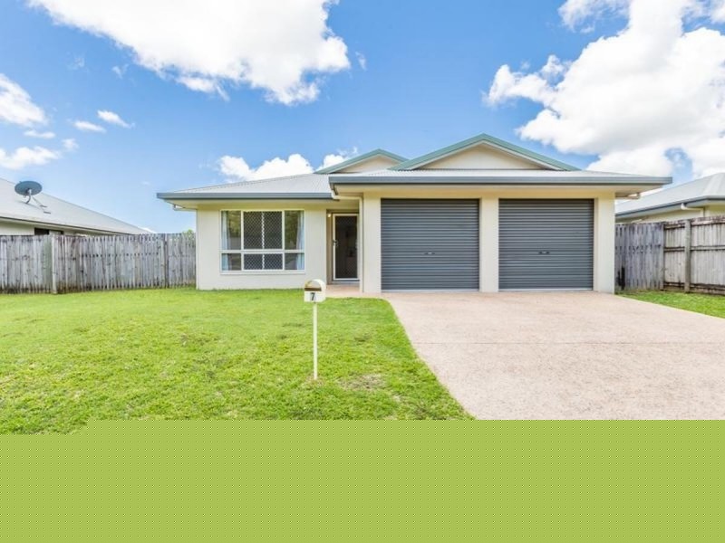 /7 Australis Close, Edmonton QLD 4869