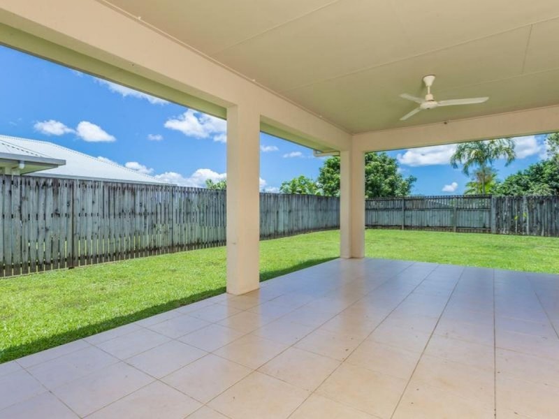 /7 Australis Close, Edmonton QLD 4869