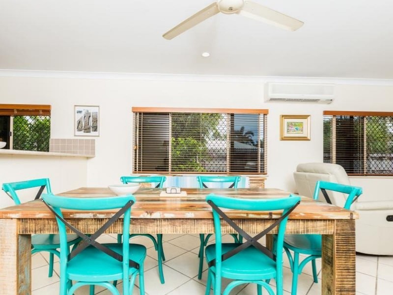 /1 Cable Close, Kewarra Beach QLD 4879
