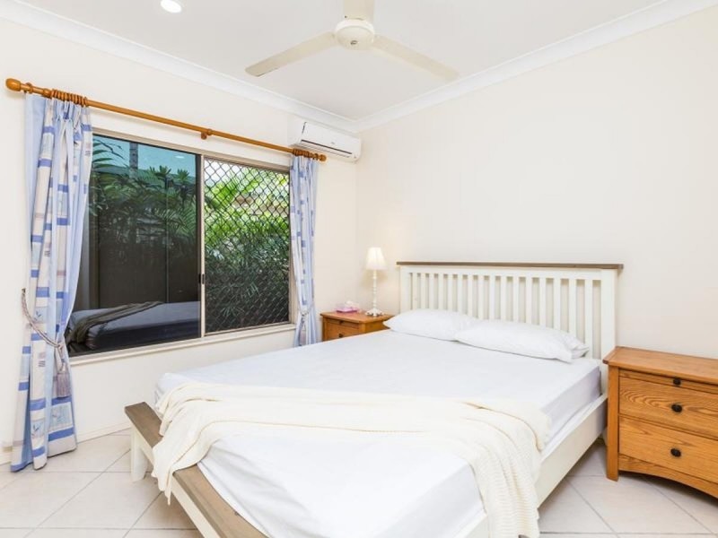 /1 Cable Close, Kewarra Beach QLD 4879