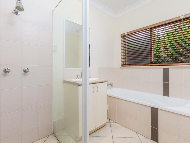 /1 Cable Close, Kewarra Beach QLD 4879