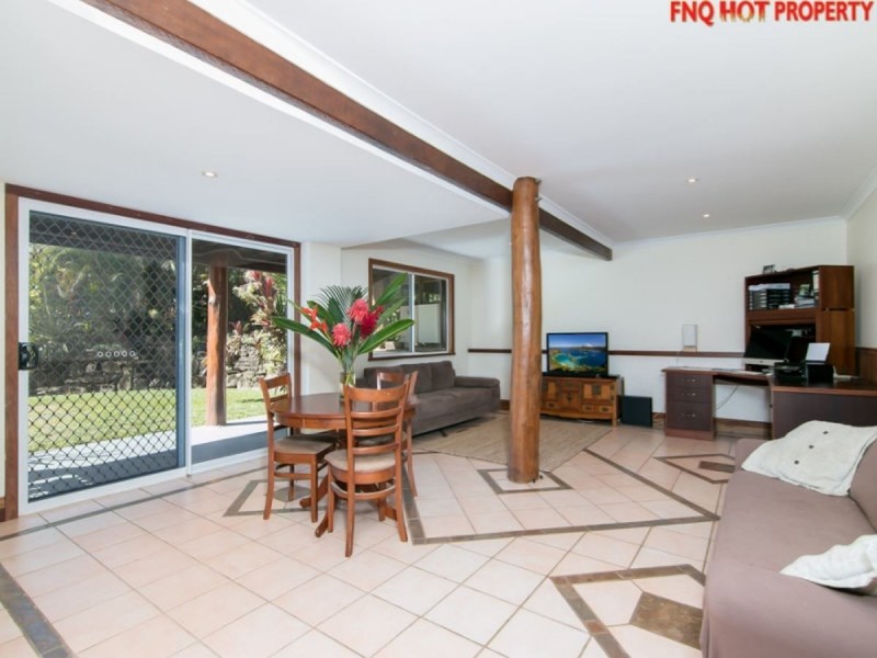 /122 Forest Creek Road, Daintree QLD 4873
