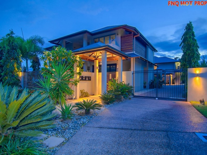 4/110 Harbour Drive, Trinity Park QLD 4879