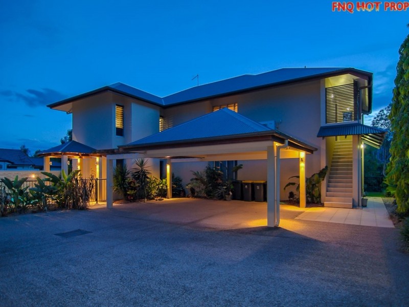 4/110 Harbour Drive, Trinity Park QLD 4879