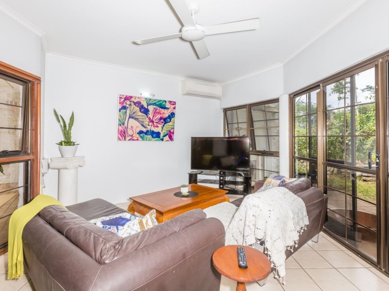 Unit 1-2-3/22-24 Collins Avenue, Edge Hill QLD 4870