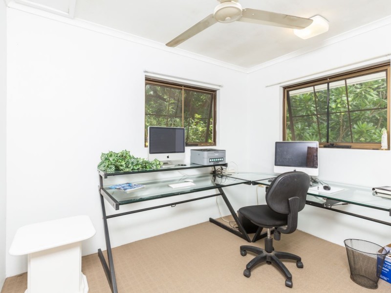 Unit 1-2-3/22-24 Collins Avenue, Edge Hill QLD 4870