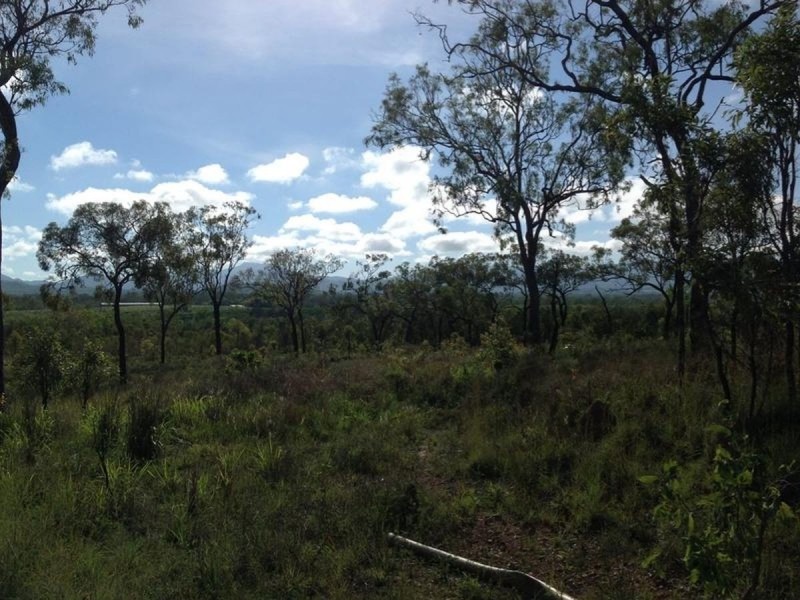 /219 Godfrey Road, Mareeba QLD 4880