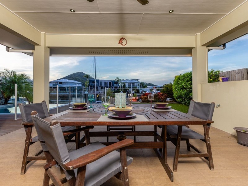 /119 Harbour Drive, Trinity Park QLD 4879