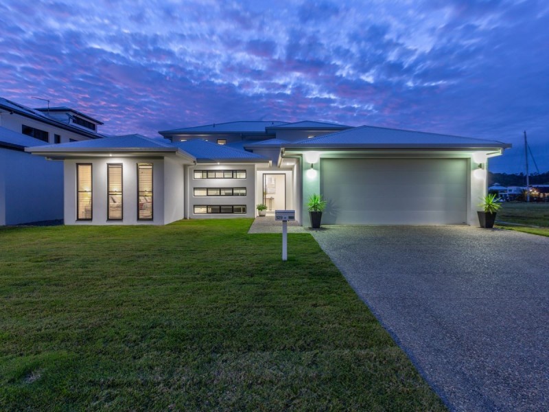 /129 Harbour Drive, Trinity Park QLD 4879