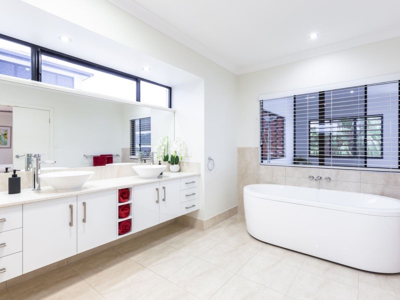 /129 Harbour Drive, Trinity Park QLD 4879